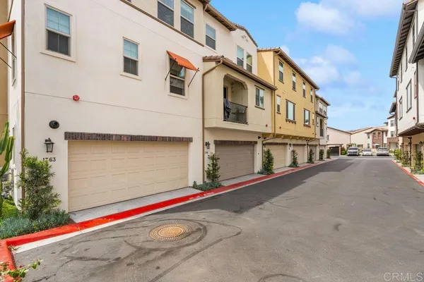 $885,000 | 1763 Laurelwood Way, Oceanside, CA 92056