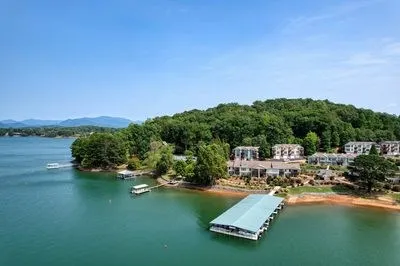 $549,900 | 1411 Lakeside Road, Unit 902, Hiawassee, GA 30546