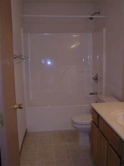 398x531