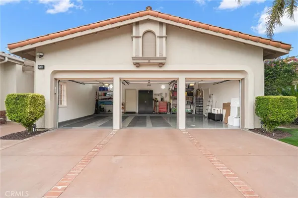 $2,399,000 | 20 Paseo De Castana, Rancho Palos Verdes, CA 90275