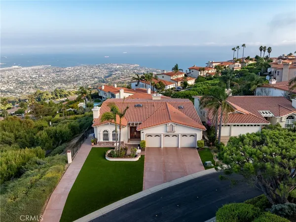 $2,399,000 | 20 Paseo De Castana, Rancho Palos Verdes, CA 90275