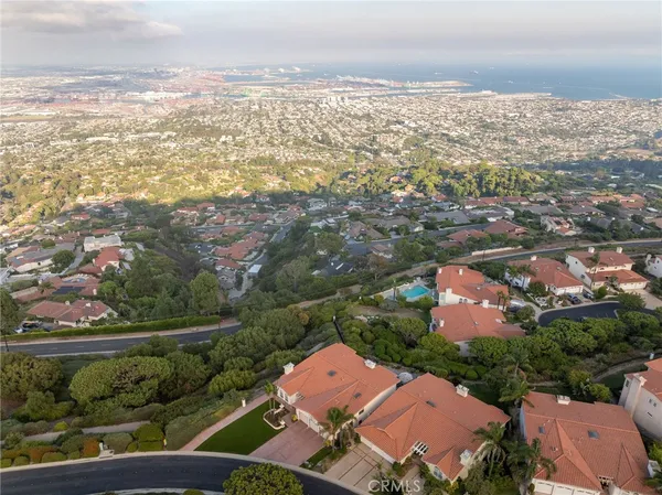 $2,399,000 | 20 Paseo De Castana, Rancho Palos Verdes, CA 90275