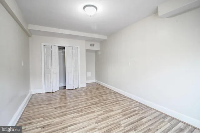 $2,300 | 42 Victoria Square, Frederick, MD 21702