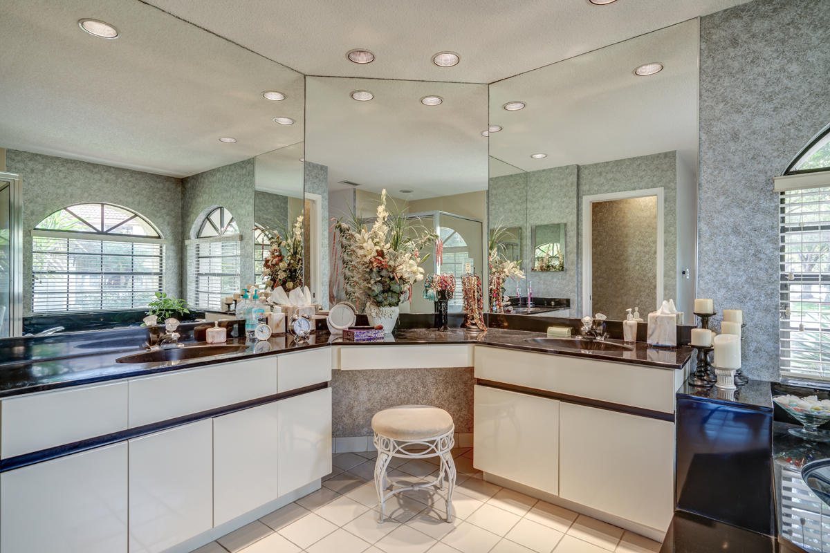 10608 Avenida Santa Ana Boca Raton, FL 33498 - Photo 18 of 41 03@Robert Fernandez