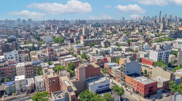 $3,675 | 444 Graham Avenue, Unit 5D | Williamsburg