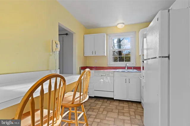 $525,000 | 320 Landsende Road, Devon, PA 19333