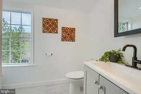 $240,000 | 427 East 27th Street, Baltimore, MD 21218