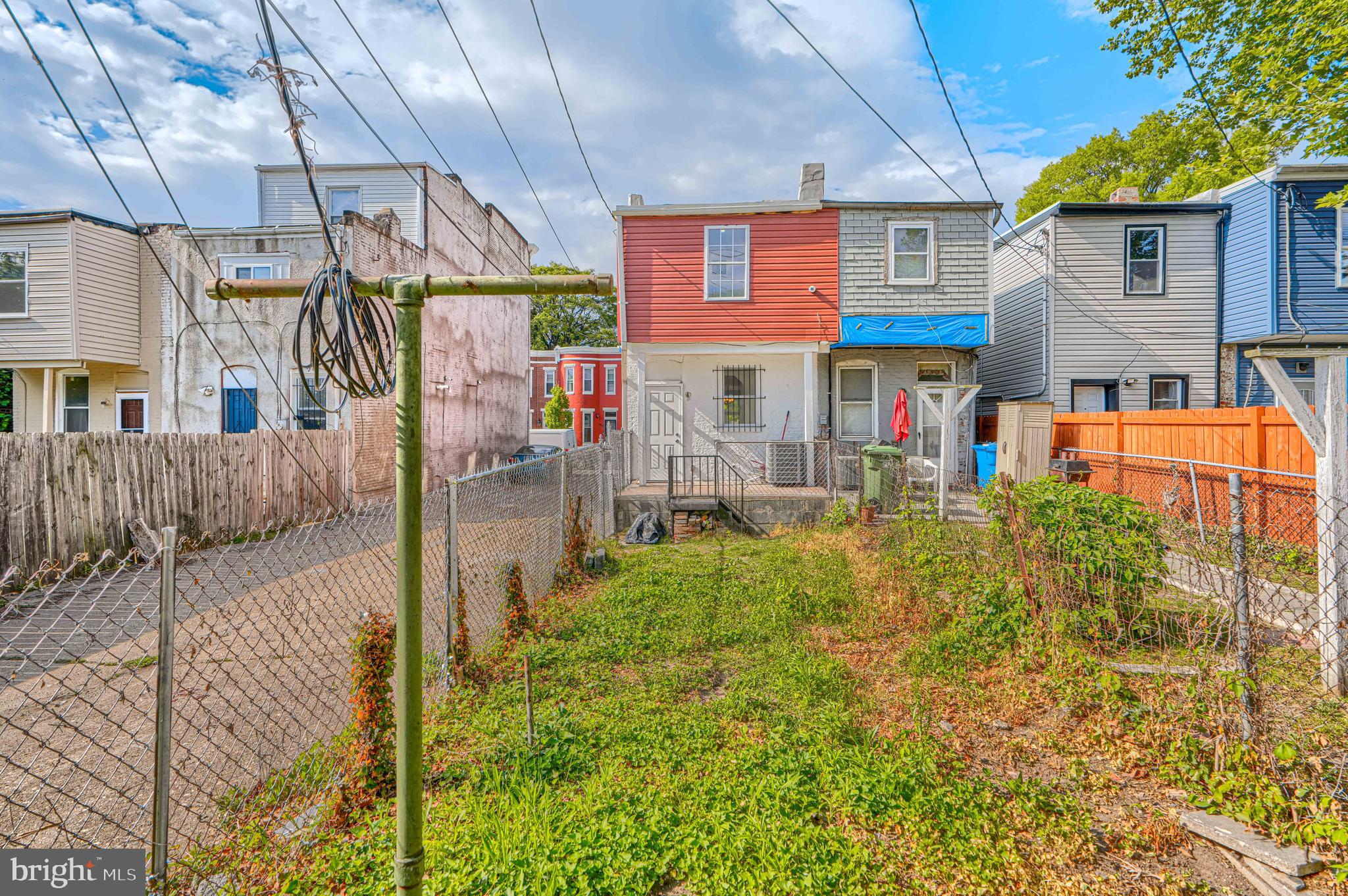 427 East 27th Street Baltimore, MD 21218 - Photo 23 of 24 a view of a house with a outdoor space