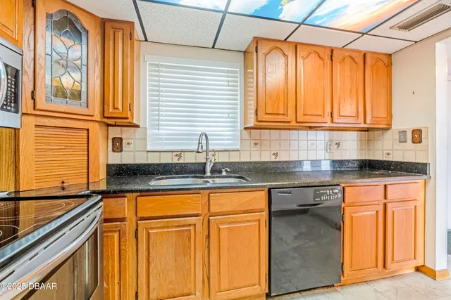 $1,950 | 100 Silver Beach Avenue, Unit 816, Daytona Beach, FL 32118