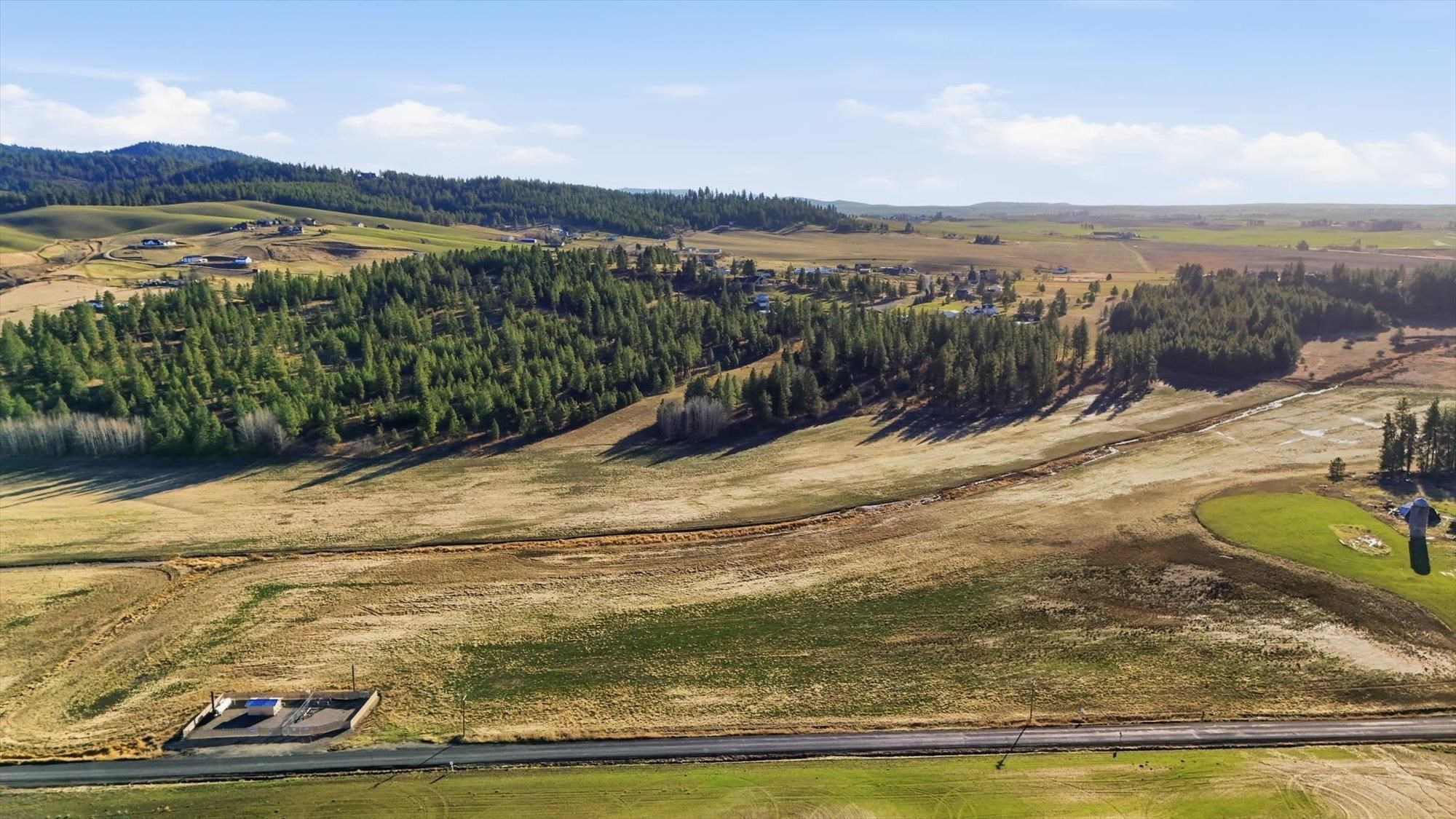 14828 East Belmont Road Mica, WA 99023 - Photo 18 of 18