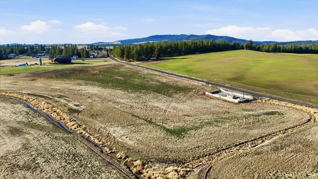 $285,000 | 14828 East Belmont Road, Mica, WA 99023