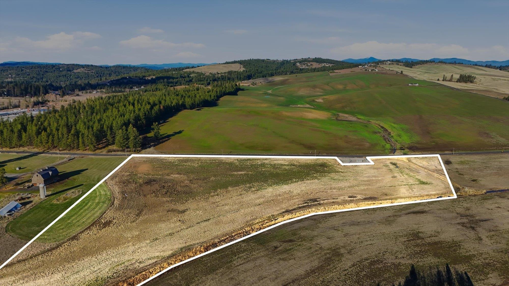 14828 East Belmont Road Mica, WA 99023 - Photo 10 of 18