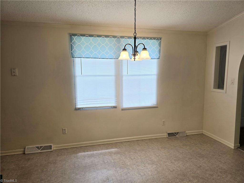 1991 Hedrick Mill Road Lexington, NC 27292 - Photo 10 of 17 Dining Room