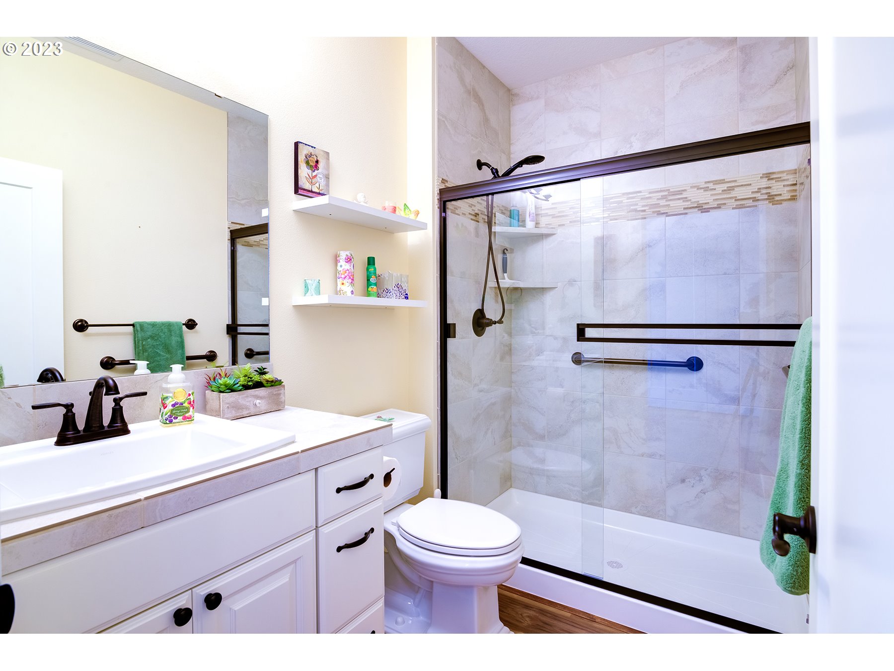 1781 South 51st Place Ridgefield, WA 98642 - Photo 23 of 28 Bathroom