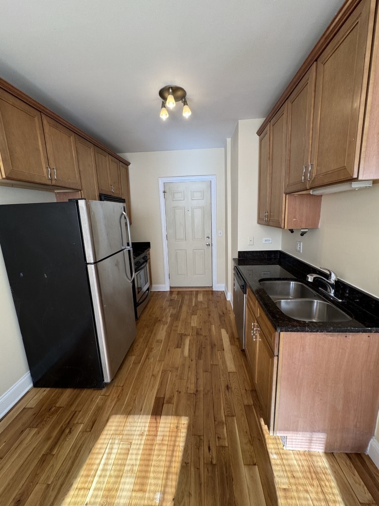 4566 West George Street, Unit 1 Chicago, IL 60641 - Photo 4 of 10