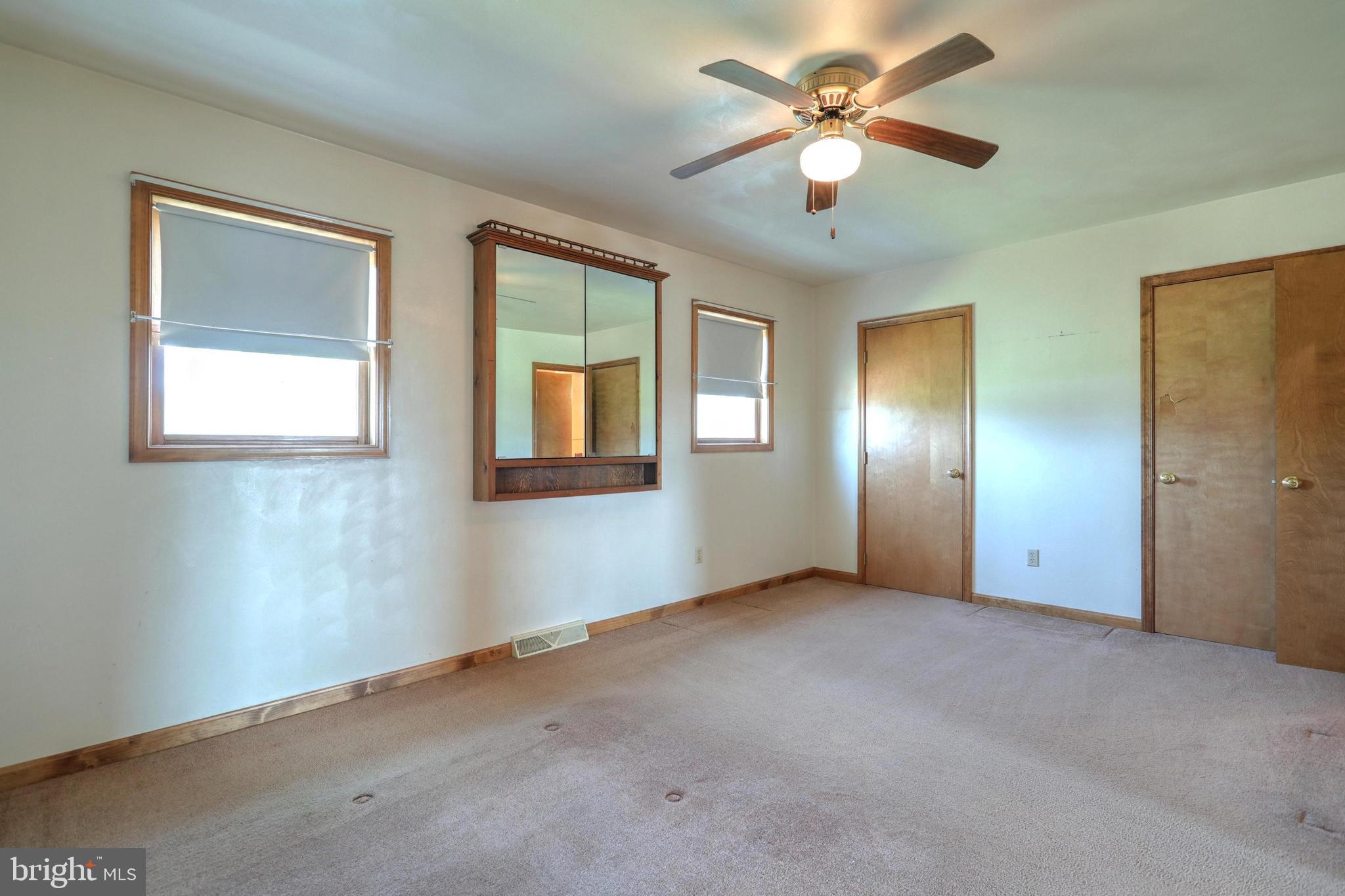 11 Stuart Circle Hanover, PA 17331 - Photo 11 of 20 Gallery Image 11