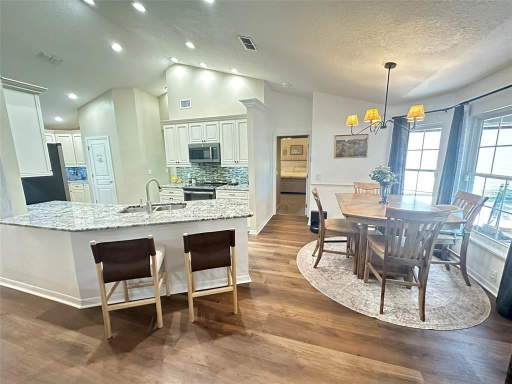 203 Kent Road Lakeland, FL 33809 - Photo 7 of 37 Gallery Image 7