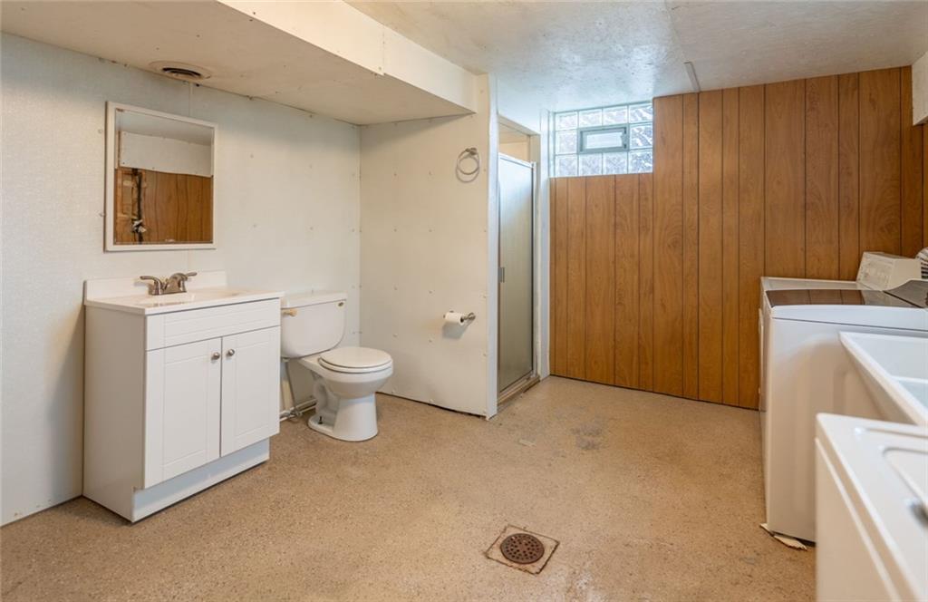 601 Hillcrest Avenue McKees Rocks, PA 15136 - Photo 29 of 32 a view of a bathroom with a sink and a toilet
