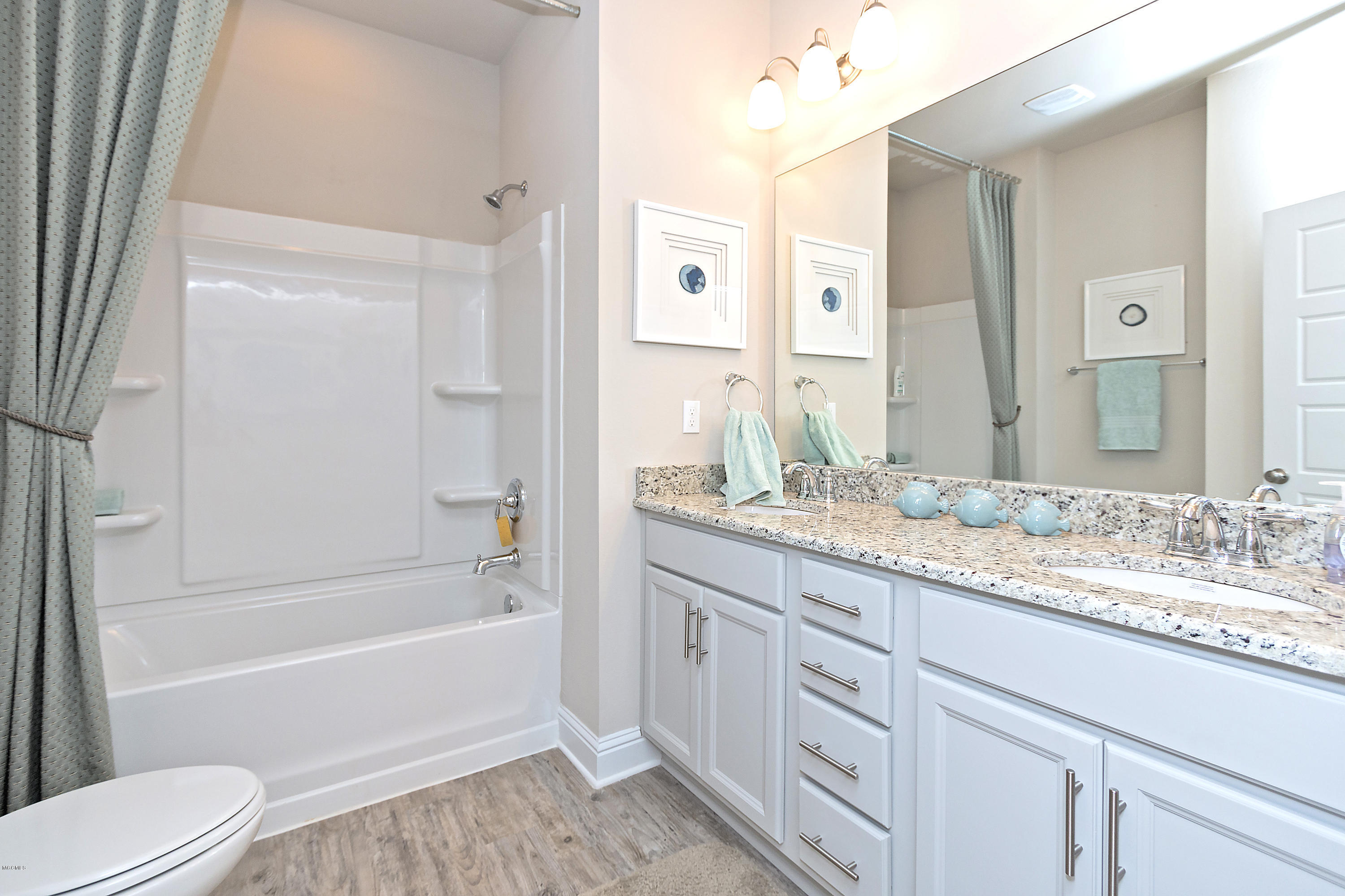 14384 North Swan Road Gulfport, MS 39503 - Photo 19 of 21 21%20Spare%20Bth