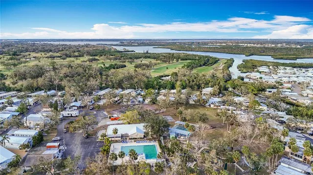 $129,900 | 3300 26th Avenue East, Unit 37, Bradenton, FL 34208