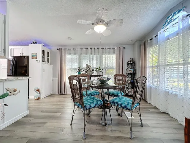 $129,900 | 3300 26th Avenue East, Unit 37, Bradenton, FL 34208