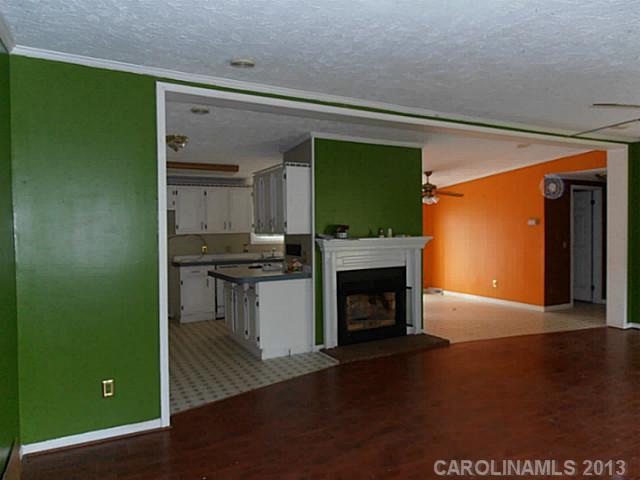 5504 Lewis Road Gastonia, NC 28052 - Photo 4 of 16 Gallery Image 4