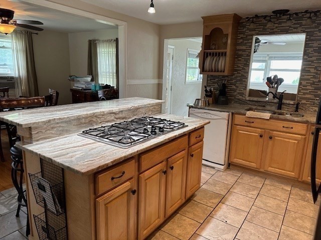 28 Copley Road Worcester, MA 01602 - Photo 14 of 29 Gallery Image 14