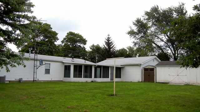 6065 North Van Guilder Road Fremont, IN 46737 - Photo 13 of 19 Gallery Image 13