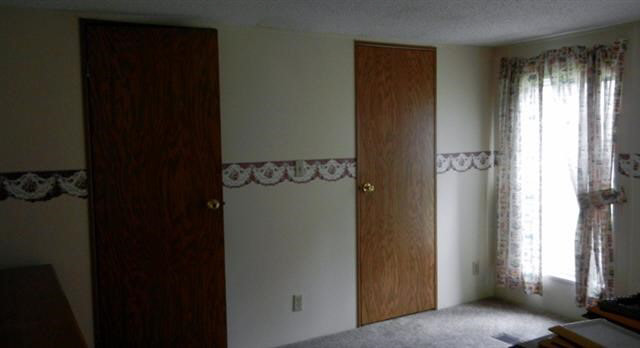 6065 North Van Guilder Road Fremont, IN 46737 - Photo 10 of 19 Gallery Image 10