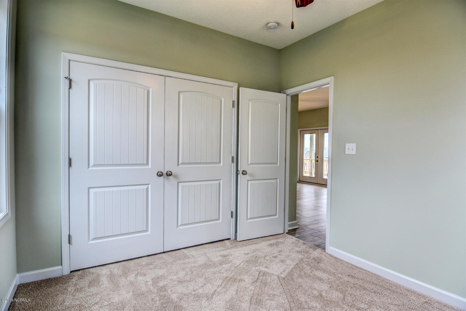 110 Shell Rock Lane Hubert, NC 28539 - Photo 15 of 31 104 Shell Rock Ln Hubert NC-large-015-26