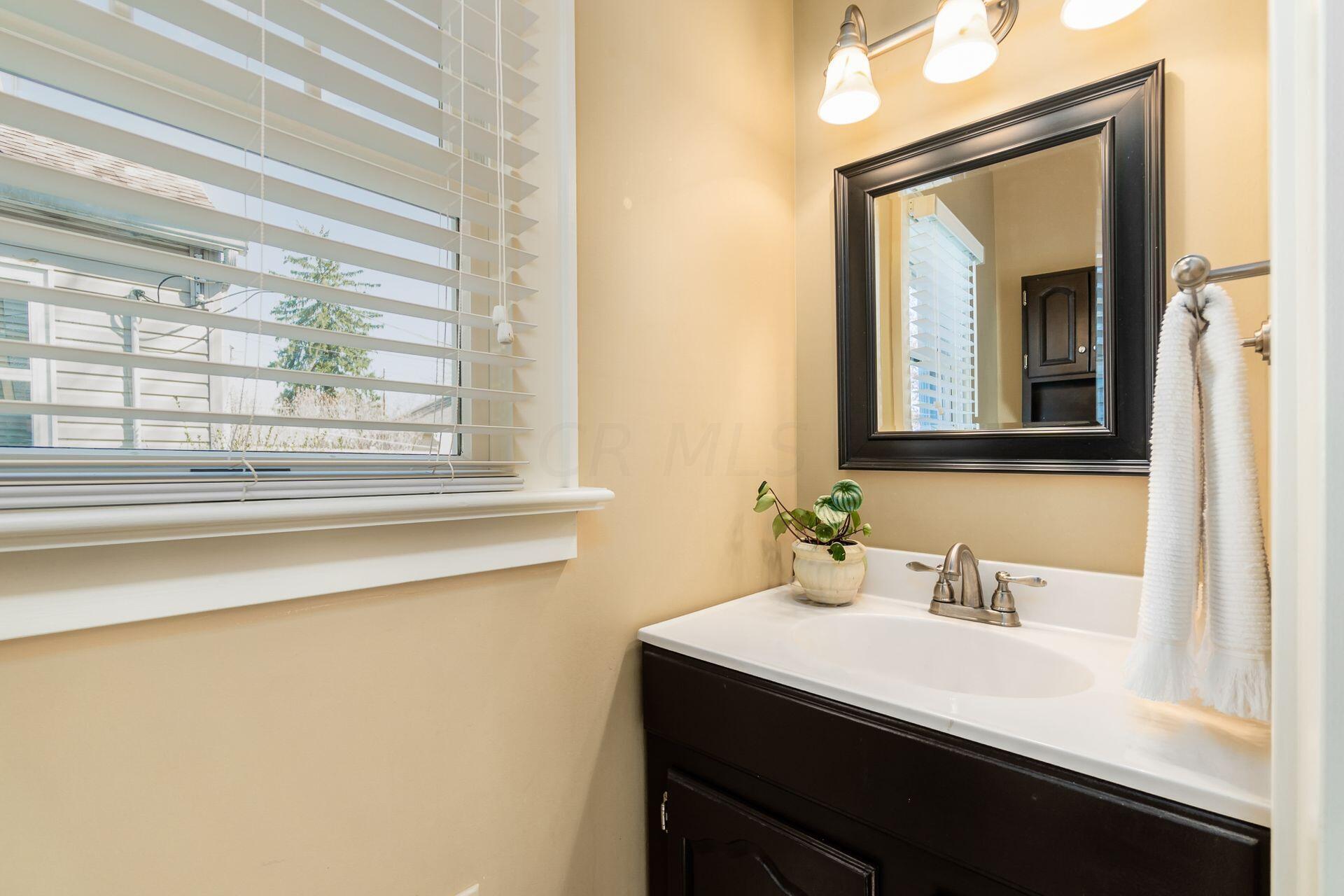57 Sheffield Road Columbus, OH 43214 - Photo 13 of 51 Gallery Image 13
