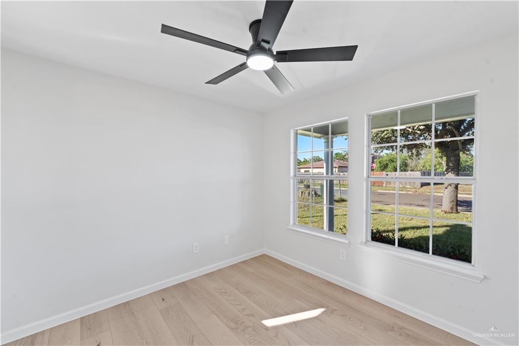 6300 North 21st Street McAllen, TX 78504 - Photo 9 of 19 an empty room with windows and entrance