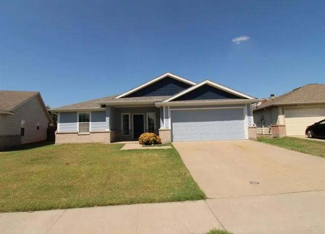 $2,340 | 9612 Thomas Jefferson Drive, McKinney, TX 75072