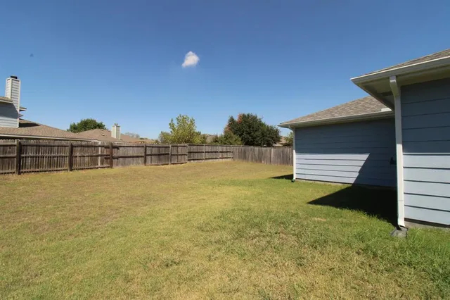 $2,340 | 9612 Thomas Jefferson Drive, McKinney, TX 75072