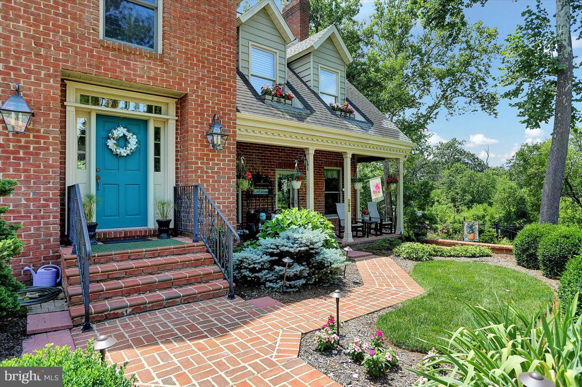 7 East Yellowbreeches Road Carlisle, PA 17015 - Photo 4 of 36 Gallery Image 4