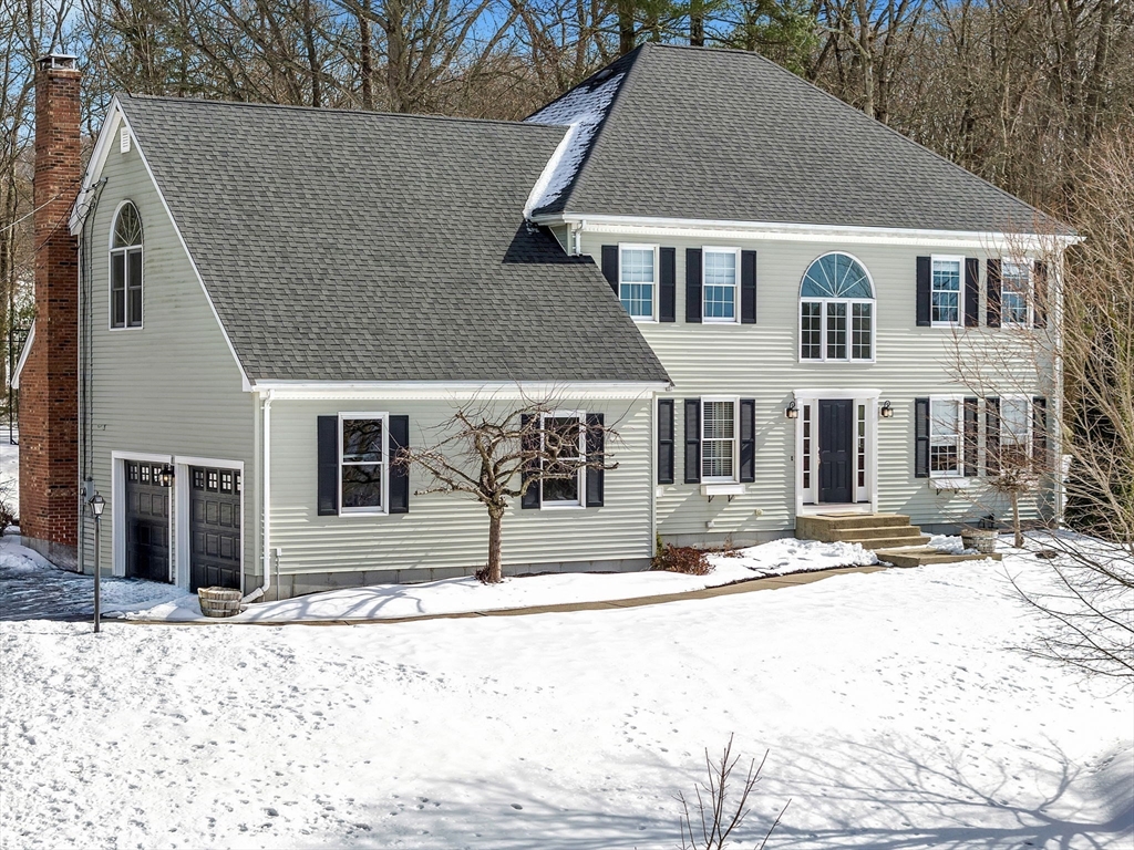 84 Jefferson Road Franklin, MA 02038 - Photo 38 of 39 a front view of a house with a yard