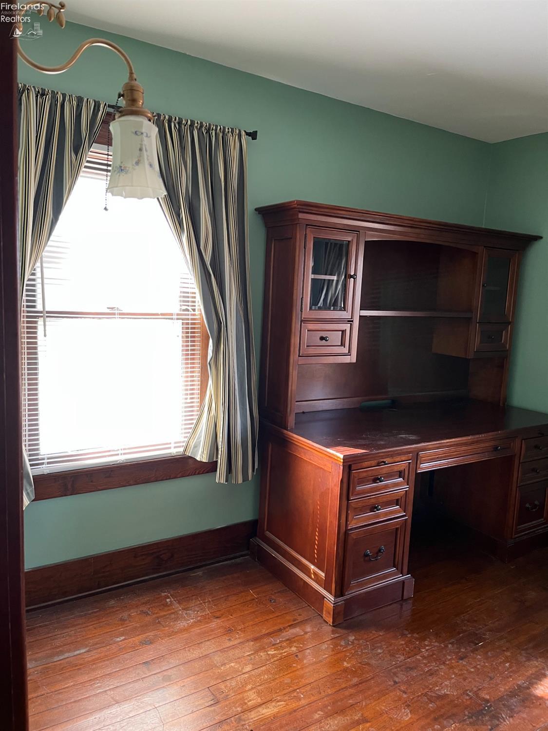12406 Thompson Road Vermilion, OH 44089 - Photo 21 of 37 Gallery Image 21