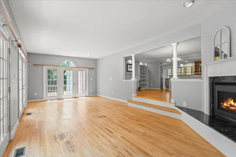 $1,249,000 | 2627 Five Oaks Road, Vienna, VA 22181