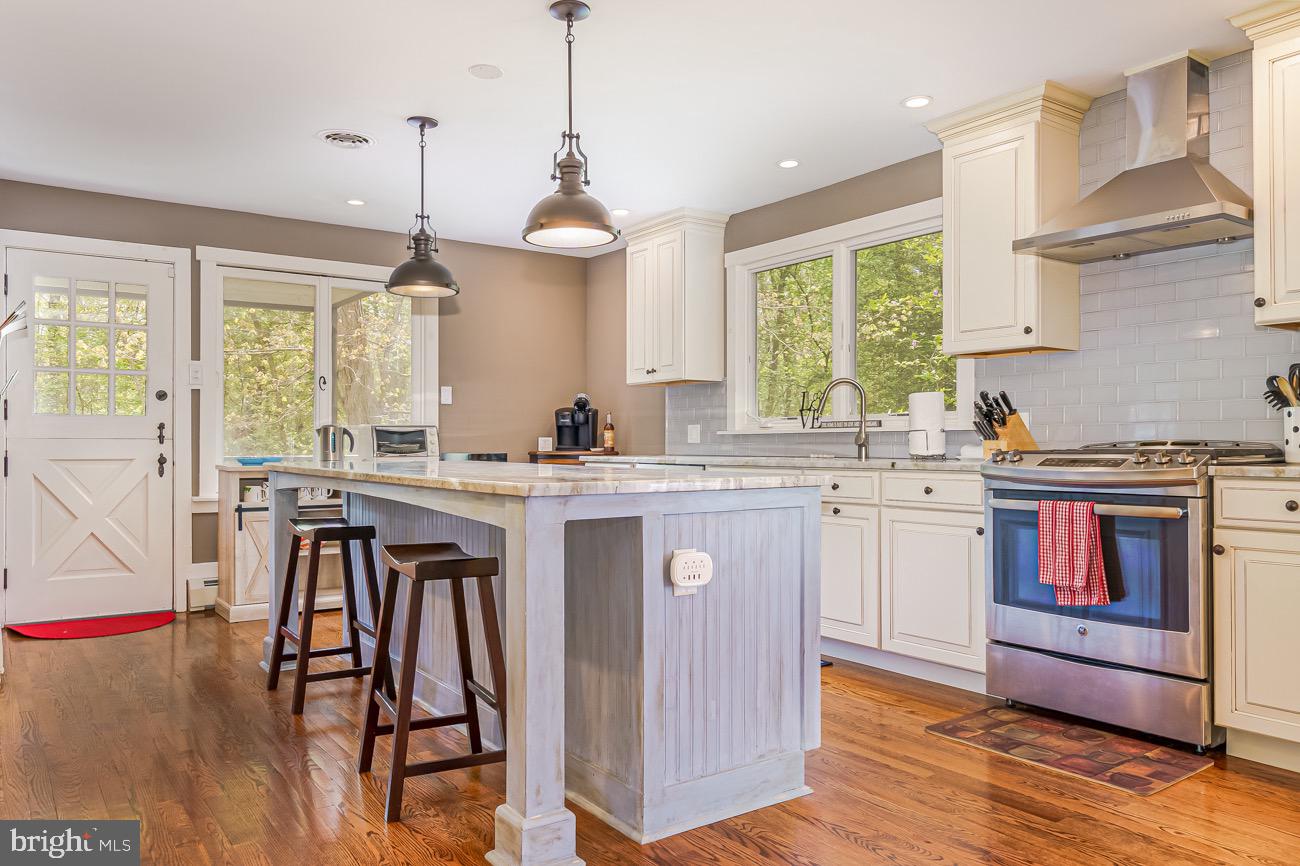 11 Bowker Road Medford, NJ 08055 - Photo 8 of 38