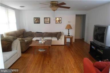 100 Little Jean Road Stevensville, MD 21666 - Photo 11 of 12 Family Room