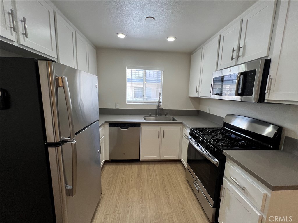 5401 East Anaheim Road, Unit 102 Long Beach, CA 90815 - Photo 7 of 28