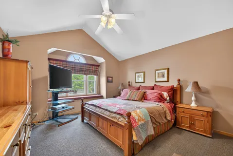 $475,000 | 1507 Acorn Court, Wheeling, IL 60090