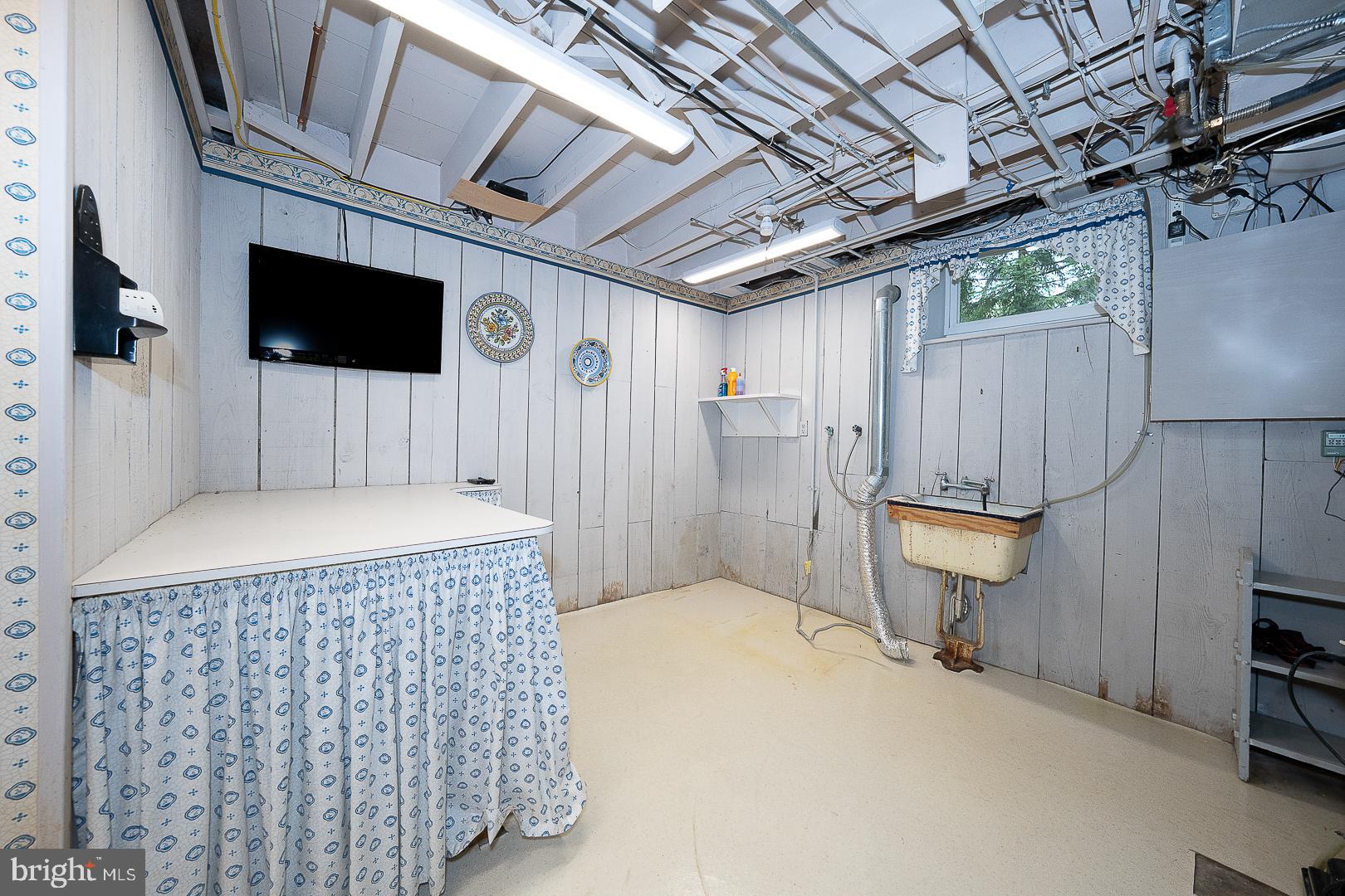 577 Tory Hill Road Devon, PA 19333 - Photo 51 of 63 Laundry Room