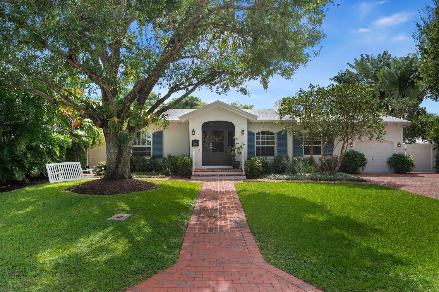 302 Northwest 16th Street Delray Beach, FL 33444 - Photo 3 of 52 Front View