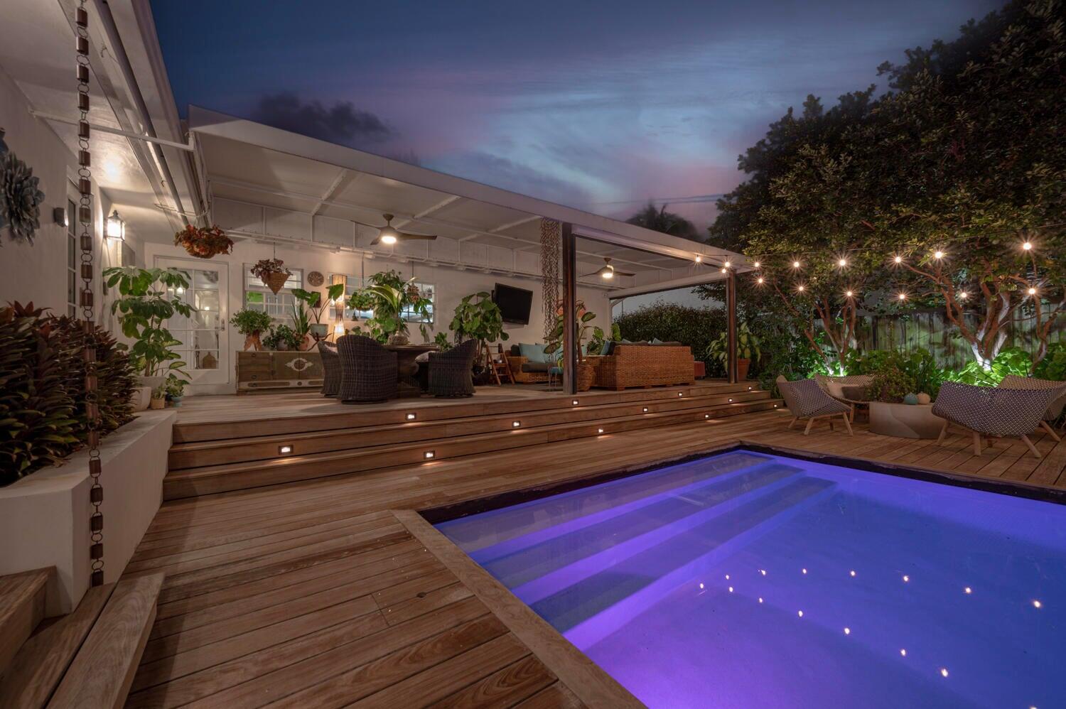 302 Northwest 16th Street Delray Beach, FL 33444 - Photo 9 of 52 Pool Night 3