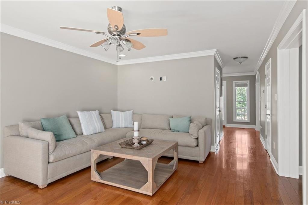 261 Matthews Road Pilot Mountain, NC 27041 - Photo 11 of 35 Gallery Image 11