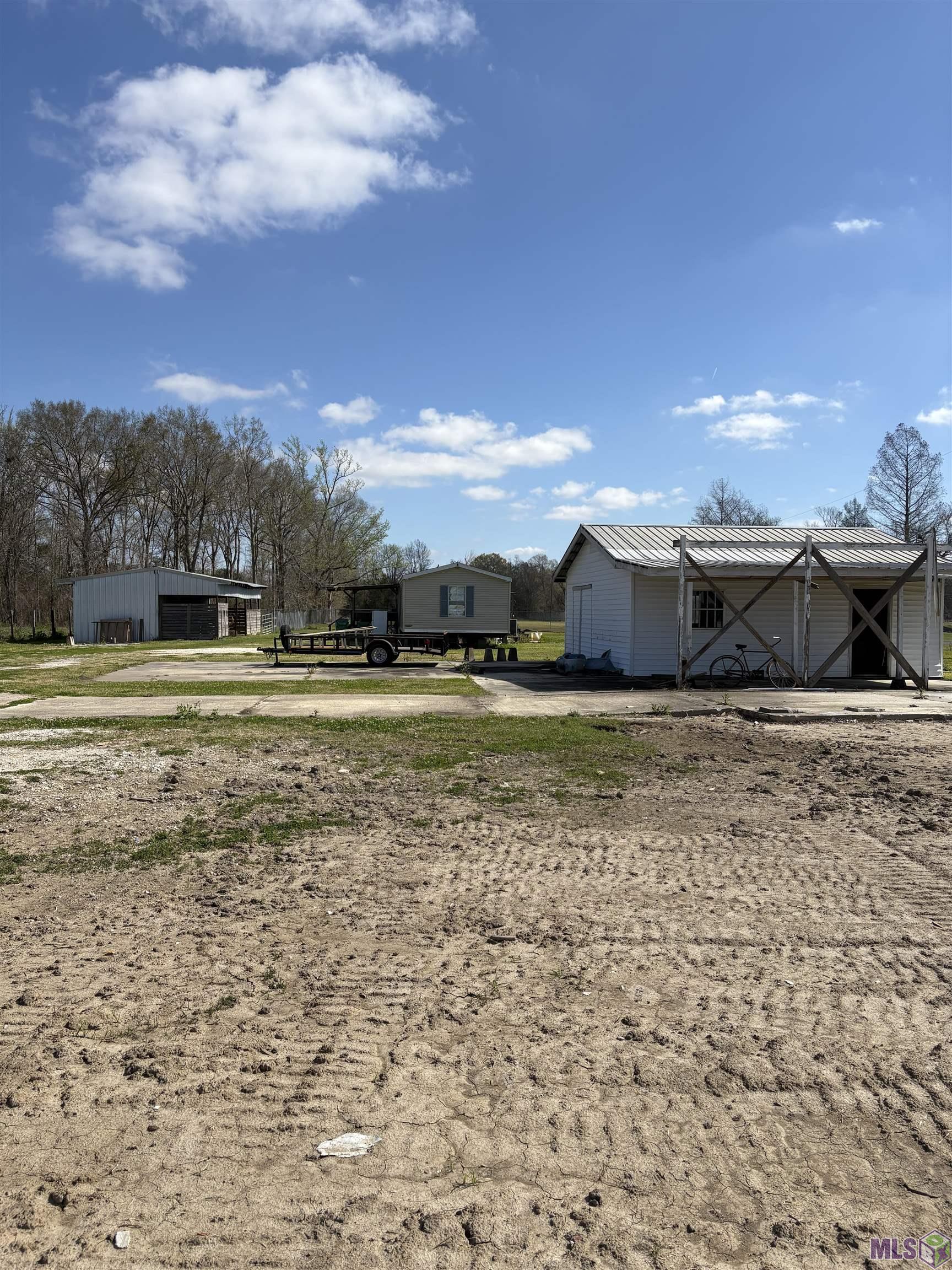 741 South Waterplant Road Thibodaux, LA 70301 - Photo 3 of 19 Front