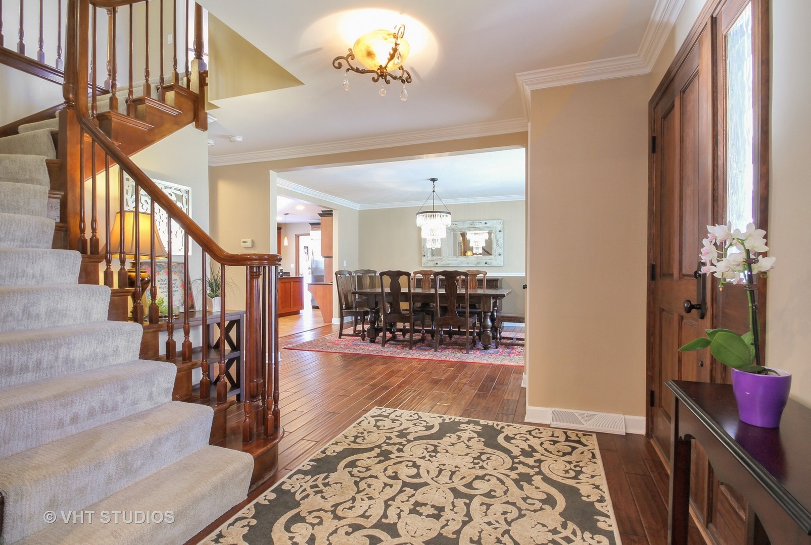 2048 Clover Road Northbrook, IL 60062 - Photo 13 of 28