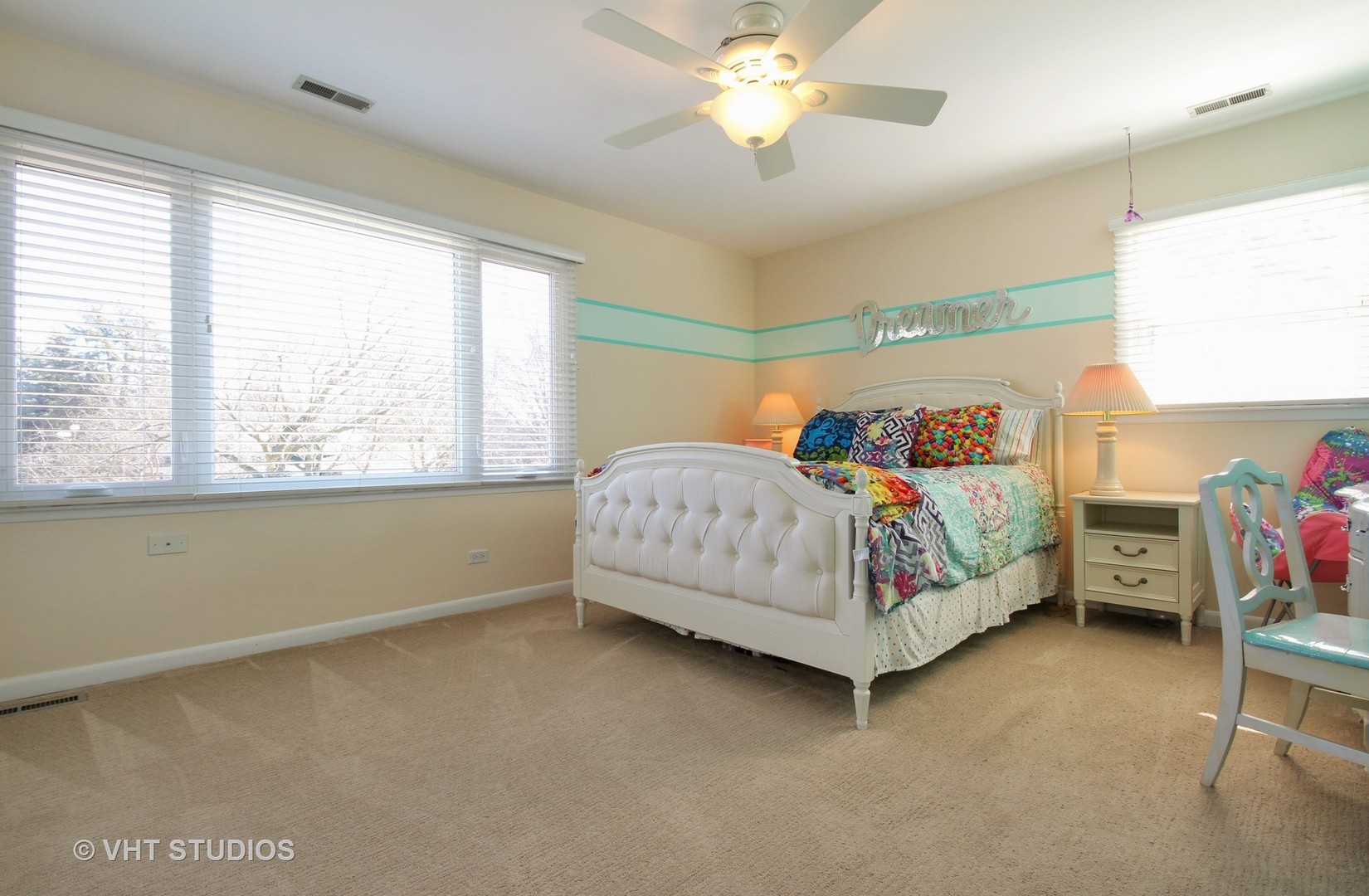 2048 Clover Road Northbrook, IL 60062 - Photo 16 of 28