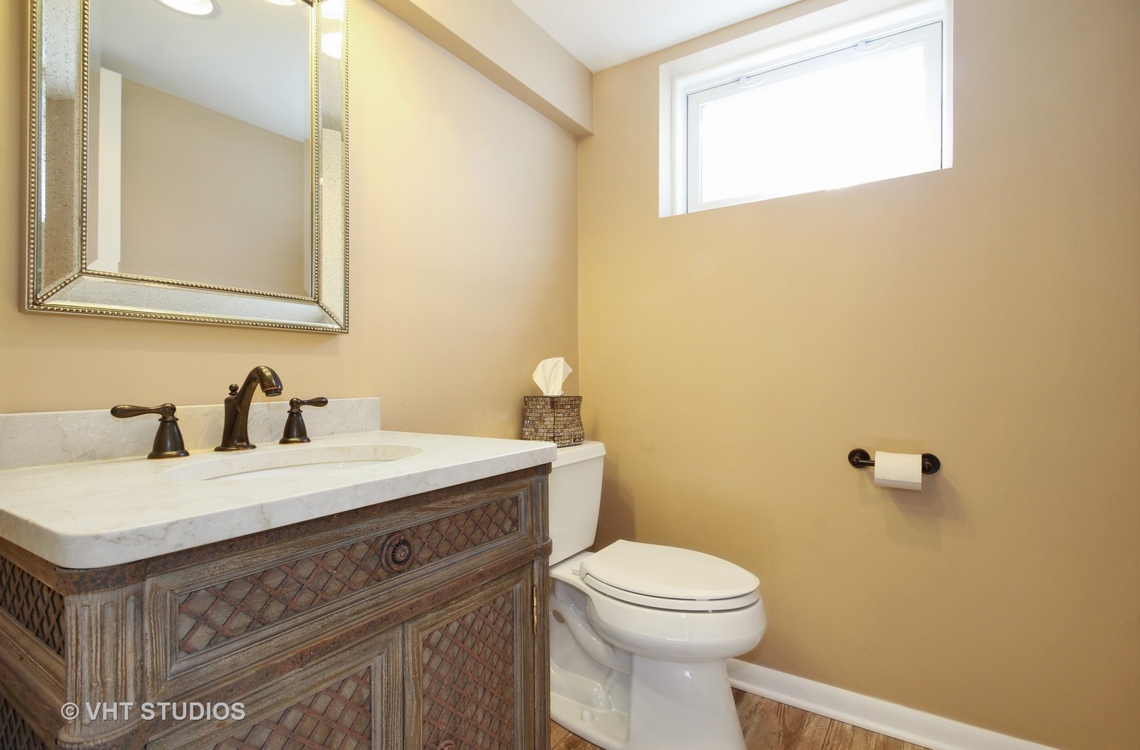 2048 Clover Road Northbrook, IL 60062 - Photo 21 of 28